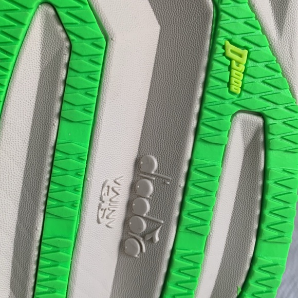 🔥🔥 UNISEX DIADORA ATOMO V7000 SIZE 8 US 🔥🔥 - Picture 11 of 13